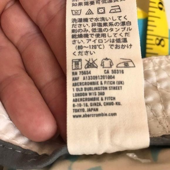 Abercrombie & Fitch Men's Floral Board Shorts M - Picture 14 of 15